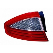 PILOTO TRASERO EXTERIOR 5P (E)