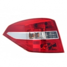 PILOTO TRASERO FAMILIAR -11 (E)