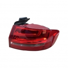 PILOTO TRASERO EXTERIOR (E)