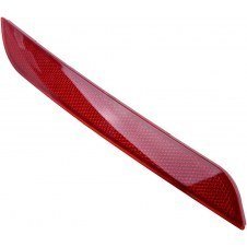 REFLECTOR DE PARACHOQUES TRASERO(E)