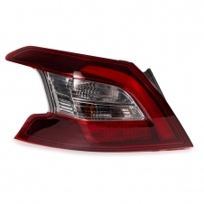 PILOTO TRASERO EXTERIOR LED (E)