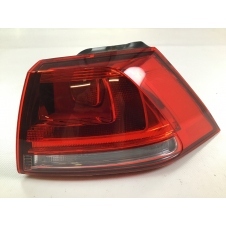 PILOTO TRASERO EXTERIOR (E)