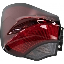 PILOTO TRASERO EXTERIOR H/B-FAMILIAR AHUMADO (O)