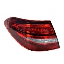 PILOTO TRASERO EXTERIOR FAMILIAR FULL LED (E)