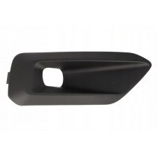 REJILLA PARACHOQUE DELANTERO(CON AGUJERO DE ANTIEBLA)