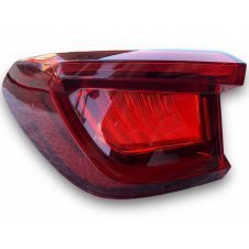 PILOTO TRASERO EXTERIOR LED (DYNAMICO) (E) (TYC)