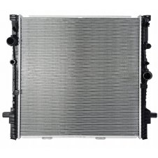 RADIADOR 3.0 HYBRIDO-GASOLINA(625x619x32)