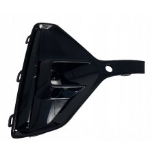 REJILLA NEGRA BRILLANTE PARA PARACHOQUE DELANTERO(AGUJERO DE ANTINIEBLA) (GS-LINE)