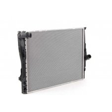 RADIADOR PARA TODOS LOS MODELOS GASOLINA (MANUAL- AUTOMATICO) (600x460x32)(2 TUBOS) (KOYO)