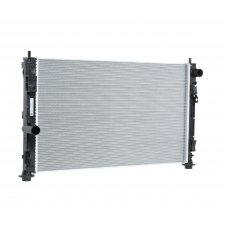RADIADOR 1.8-2.4 GASOLINA-2.0 DIESEL MANUAL/AUTOMATICO (700x390) (KOYO)