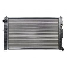 RADIADOR GASOLINA-DIÉSEL (630x397) (TUBO DIAGONAL)