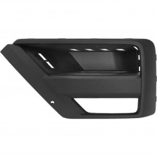 REJILLA PARACHOQUES DELANTERO (CON ORIFICIO DE ANTINIEBLA)