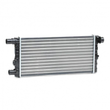 RADIADOR 0.9CC-1.1 GASOLINA CON VÁLVULA (450x240) (NRF)