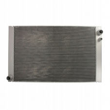 RADIADOR PARA TODOS LOS MOTORES GASOLINA-DIÉSEL (725x480x40) TUBO DIAGONAL (NRF)