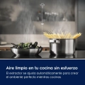Placa de inducción Electrolux LIL60336, Serie 500, 3 zonas, zona gigante 32 cm, 4600W, biselada, cristal negro - imagen 3