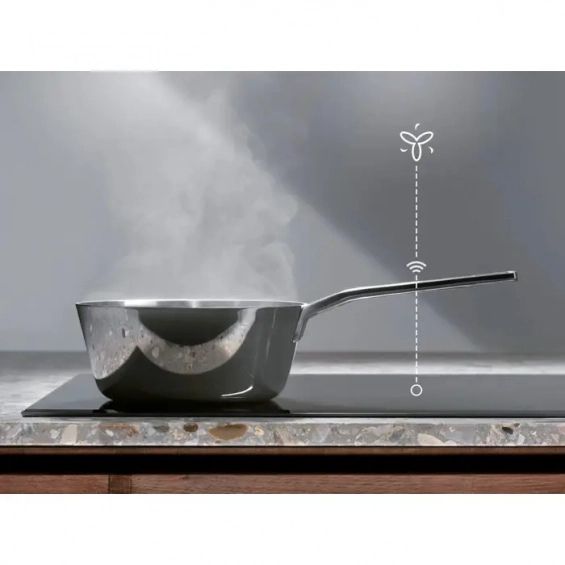 Placa de inducción Electrolux LIL60336, Serie 500, 3 zonas, zona gigante 32 cm, 4600W, biselada, cristal negro - imagen 8