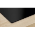 Placa de inducción Bosch PUC611BB5E, 3 zonas, 17 niveles, 4600W, zona grande 24 cm, cristal negro - imagen 6