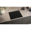 Placa de inducción Siemens EU63KBJB5E, Serie iQ300, 3 zonas, zona grande 28 cm, 4600W, cristal negro - imagen 3