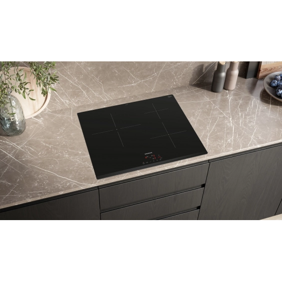 Placa de inducción Siemens EU63KBJB5E, Serie iQ300, 3 zonas, zona grande 28 cm, 4600W, cristal negro - imagen 3