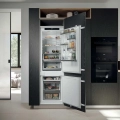 Frigorífico combi integrable Haier HBQW5518E, ID Titanium 2, 177.2 x 54 x 55 cm, No Frost, clase E, 229 kWh/año, 35dB, 251 litros, luz LED, MultiFlow, reversible, WiFi, blanco - imagen 2