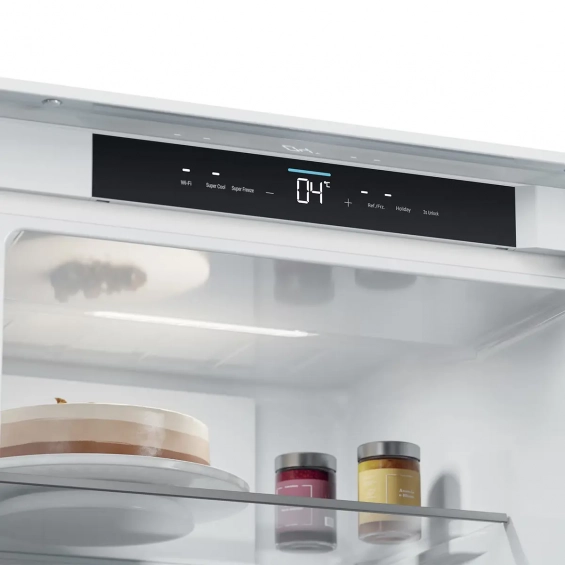 Frigorífico combi integrable Haier HBQW5518E, ID Titanium 2, 177.2 x 54 x 55 cm, No Frost, clase E, 229 kWh/año, 35dB, 251 litros, luz LED, MultiFlow, reversible, WiFi, blanco - imagen 6