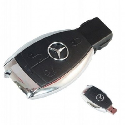 PENDRIVE TECH ONE TECH LLAVE MERCEDES 32GB - USB 2.0