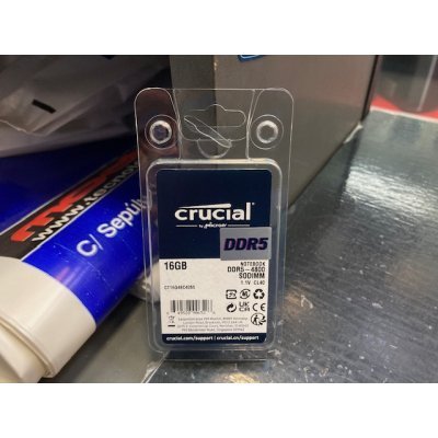 SoDimm Crucial 16GB DDR5 4800Mhz CT16G48C40S5