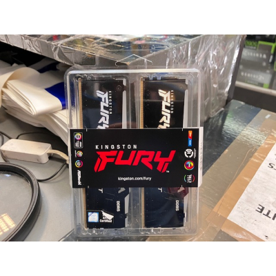 Kit 2xDimm 8GB DDR5 5600Mhz Kingston Fury Beast KF556C40BBAK2-16
