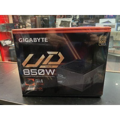 Fuente Alimentación Gigabyte UD850GM PG5