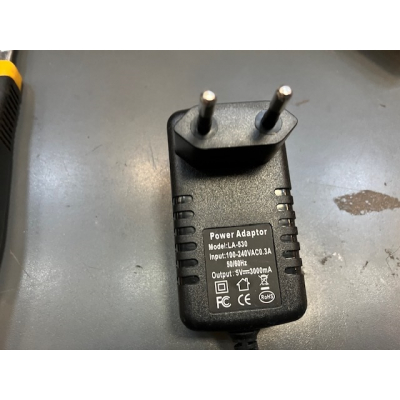 CARGADOR 5V 3A LA-530 CA-DC MICRO USB