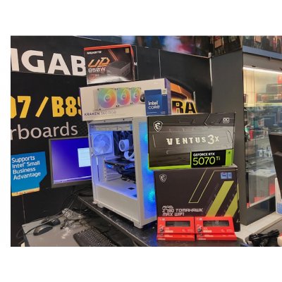 PC PROFESIONAL I7 14700F RTX 5070 TI 64GB 1TB NVME