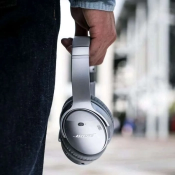 Bose Bose Quietcomfort 35 Series Ii Wireless Noise Canceling Headphones Silver Full01 96e86ec6